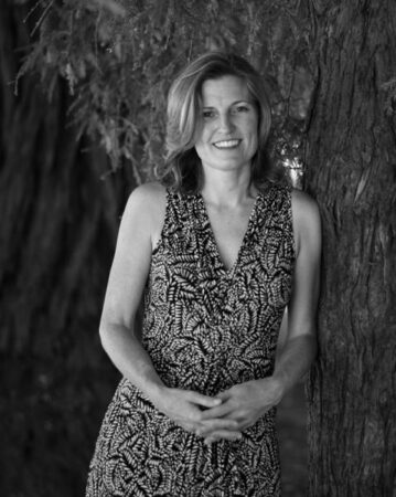 Feature image for 10 Questions for Francesca Bell